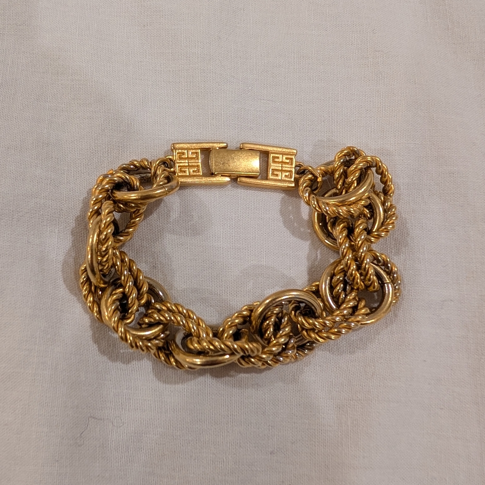 Vtg Givenchy Gold Tone Chain Bracelet